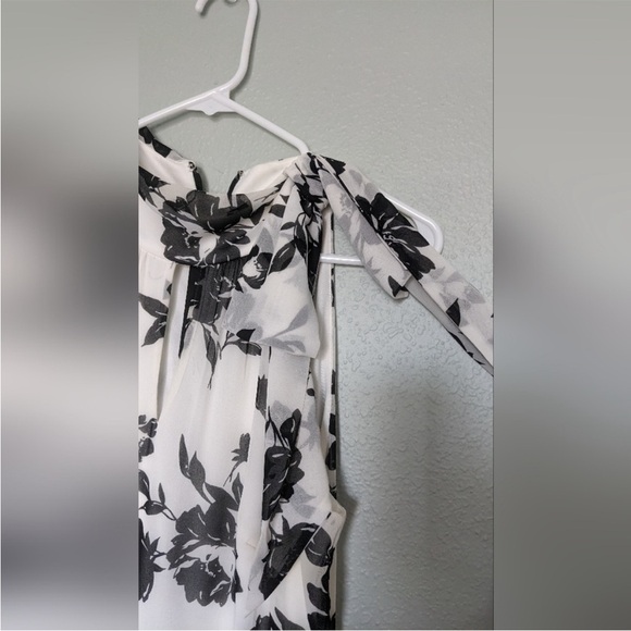 WHBM BODICE HALTER FLORAL JUMPSUIT SIZE 10 - Picture 5 of 8